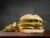 Hamburguesa Mexicana+ Papas Fritas.